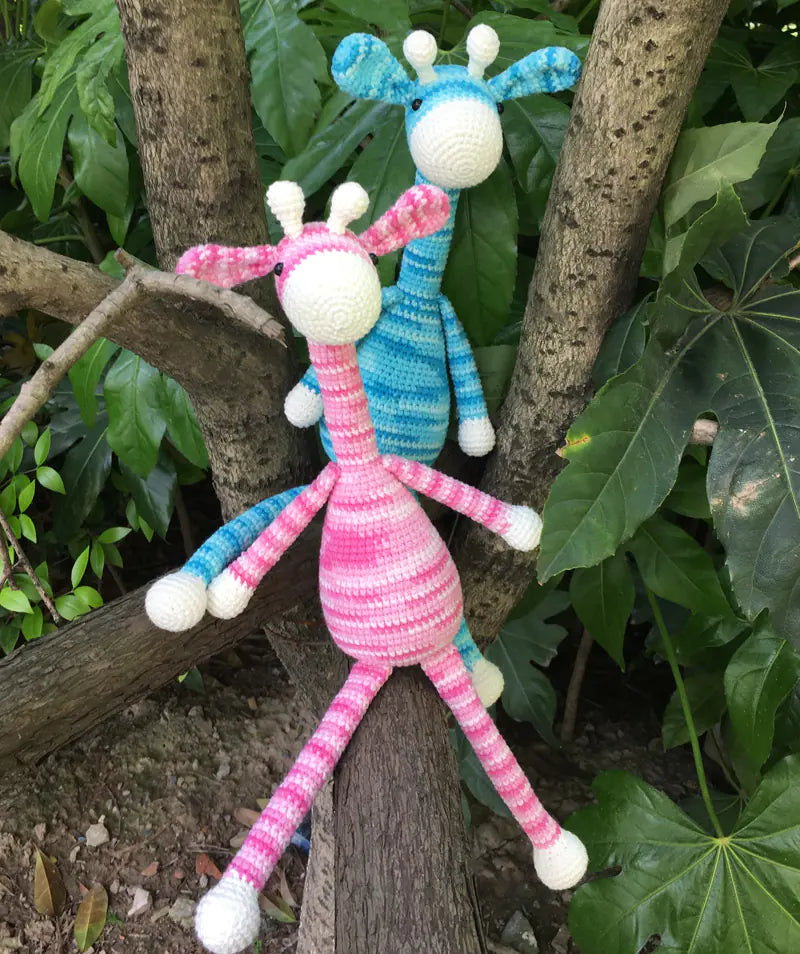 Handmade Crochet Giraffe DIY Kit with Yarn Materials